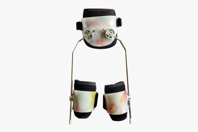 Ортопедический аппарат на нижние конечности и туловище, типа СВОШ